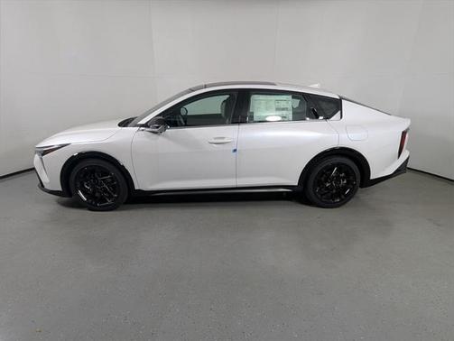 2025 Kia K4 GT-Line Turbo