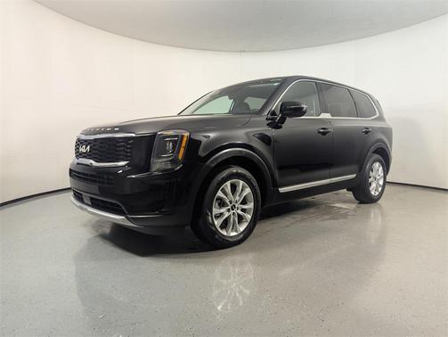 2022 Kia Telluride LX