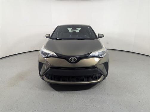 2021 Toyota C-HR XLE