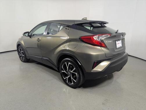 2021 Toyota C-HR XLE