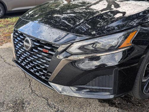 Super Black 2024 Nissan Altima SR FWD