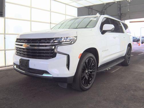 2022 Chevrolet Suburban LT