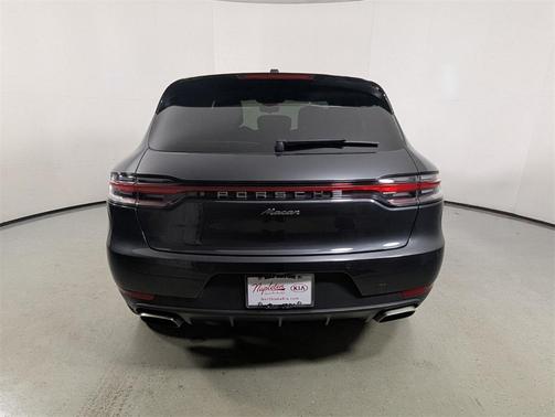 2020 Porsche Macan Base