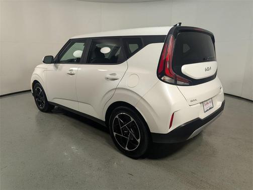 2023 Kia Soul EX