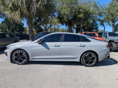 2022 Kia K5 GT-Line