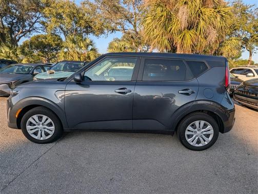 2023 Kia Soul LX