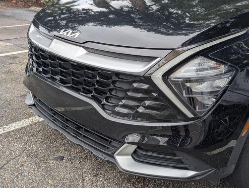 Ebony Black 2023 Kia Sportage EX