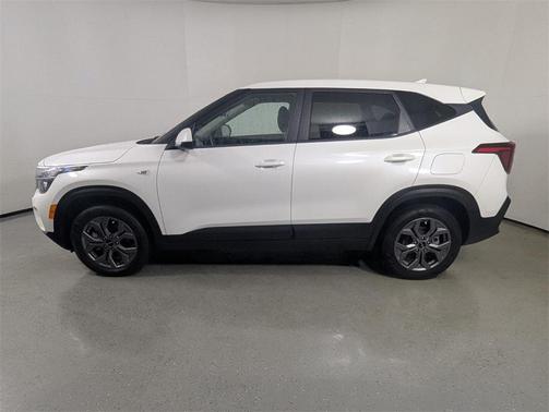 2025 Kia Seltos LX