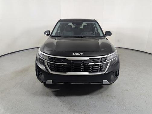 2025 Kia Seltos LX