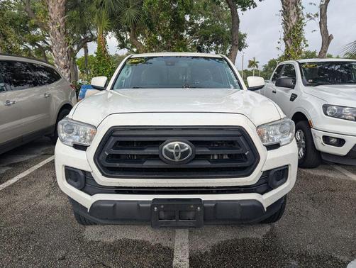 2022 Toyota Tacoma SR