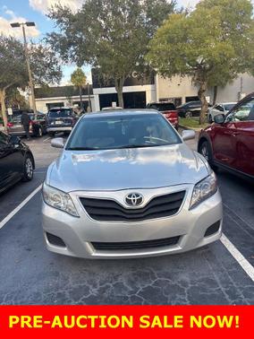 2011 Toyota Camry LE