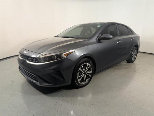 2022 Kia Forte LXS