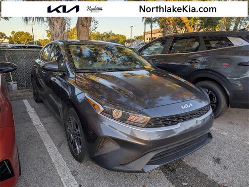 2022 Kia Forte LXS
