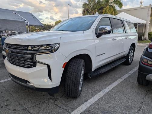 2023 Chevrolet Suburban Premier