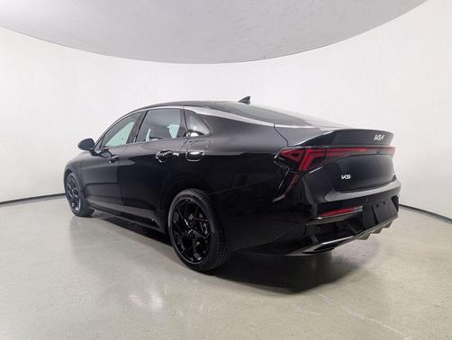 Aurora Black Pearl 2026 Kia K5 GT-Line FWD