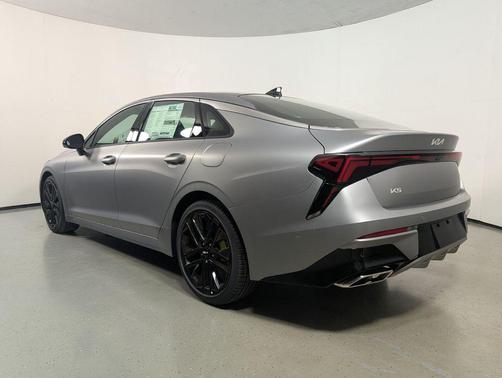 Steel Matte Gray 2026 Kia K5 GT