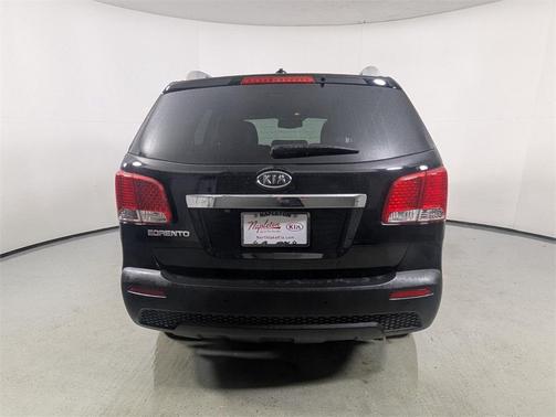 2012 Kia Sorento LX