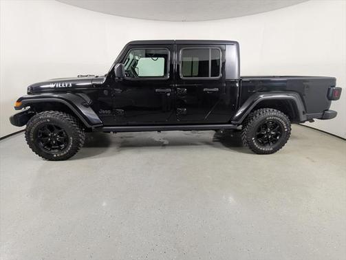2021 Jeep Gladiator Willys 4x4