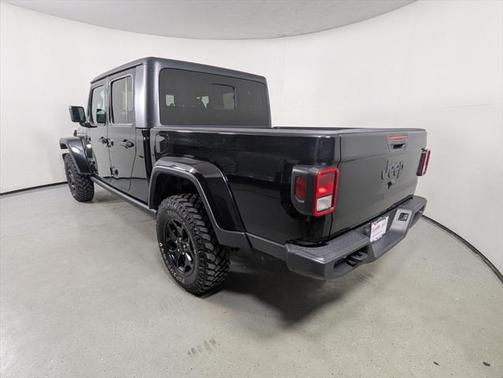 2021 Jeep Gladiator Willys 4x4