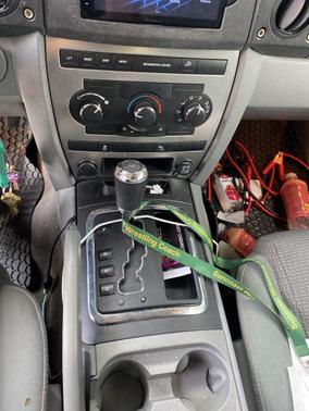 2007 Jeep Commander Sport