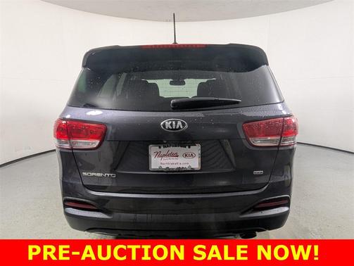 2017 Kia Sorento LX