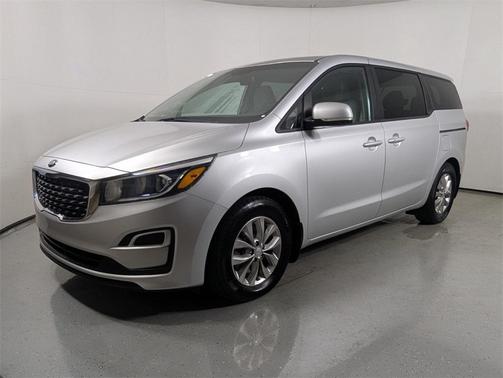2021 Kia Sedona LX