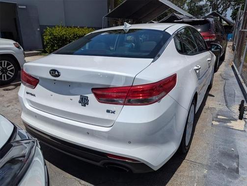 2018 Kia Optima EX