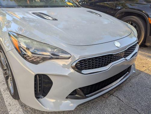 Ceramic Silver 2019 Kia Stinger GT1