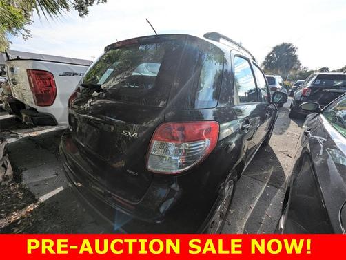 2011 Suzuki SX4 Base