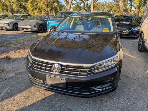 2018 Volkswagen Passat 2.0T SE