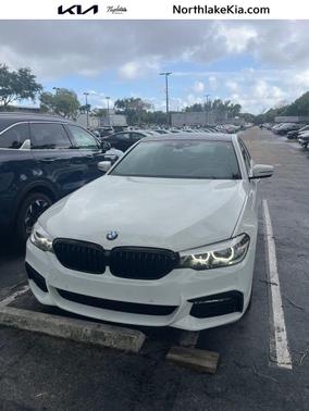 Alpine White 2018 BMW 540 540i