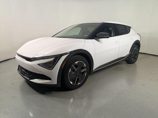 2025 Kia EV6 Light Long Range