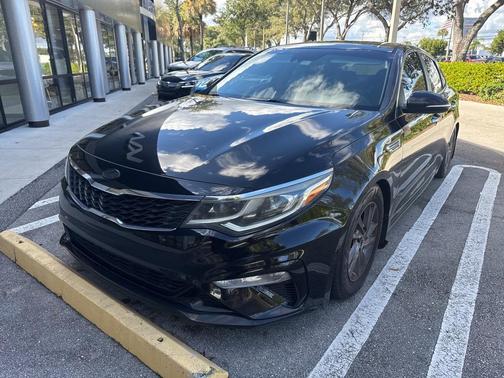 2019 Kia Optima LX