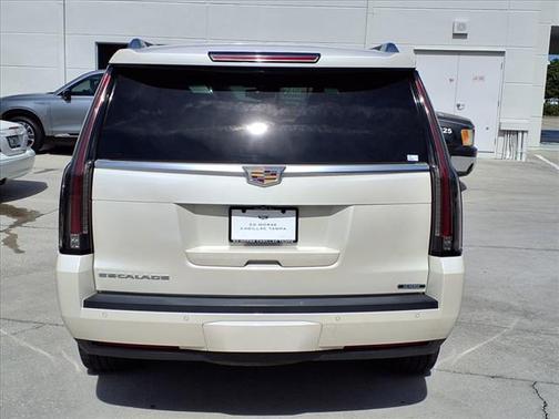 2015 Cadillac Escalade Premium