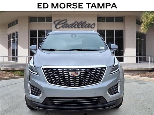 Argent Silver Metallic 2026 Cadillac XT5 Luxury