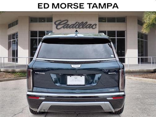 2026 Cadillac VISTIQ Luxury