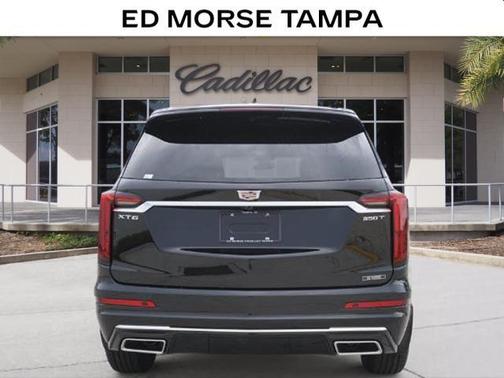 2025 Cadillac XT6 Luxury FWD