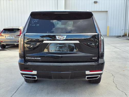2025 Cadillac Escalade Premium Luxury