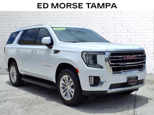 2023 GMC Yukon SLT