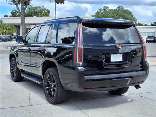 2019 Cadillac Escalade Luxury