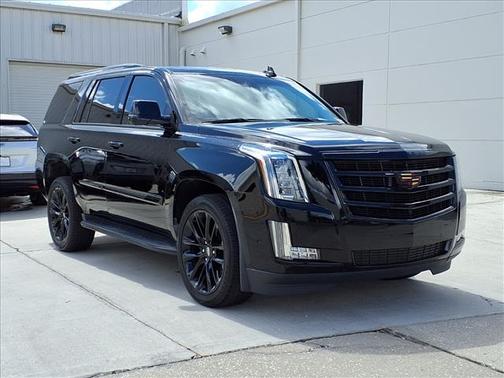 2019 Cadillac Escalade Luxury