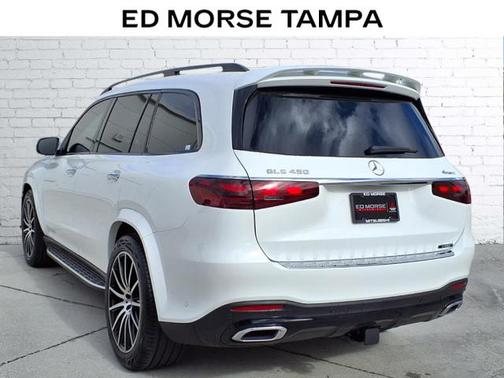 2025 Mercedes-Benz GLS 450 4MATIC