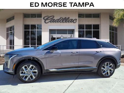 2026 Cadillac OPTIQ Premium Luxury