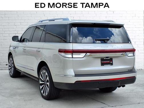 2024 Lincoln Navigator Reserve