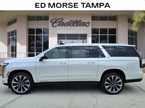 2025 Cadillac Escalade ESV Premium Luxury
