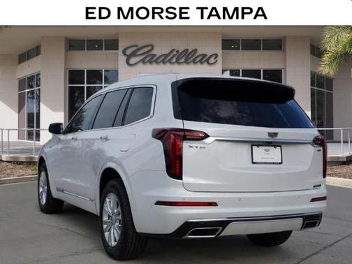 2025 Cadillac XT6 Luxury FWD