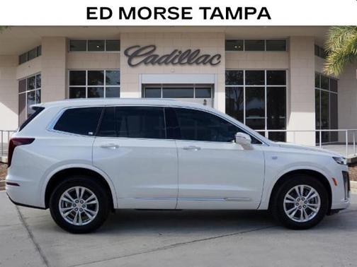 2025 Cadillac XT6 Luxury FWD