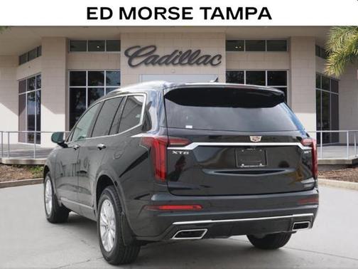 2025 Cadillac XT6 Luxury FWD