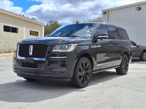 2023 Lincoln Navigator Reserve