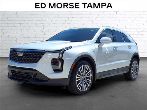 Crystal White Tricoat 2024 Cadillac XT4 Premium Luxury